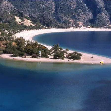 The Valley ホテル