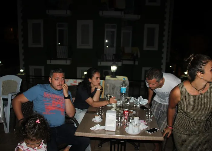 Hotell The Valley 2*