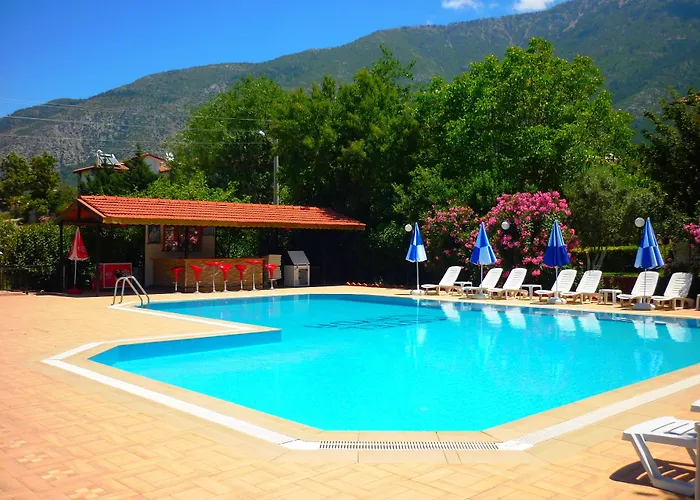 The Valley Hotell 2*
