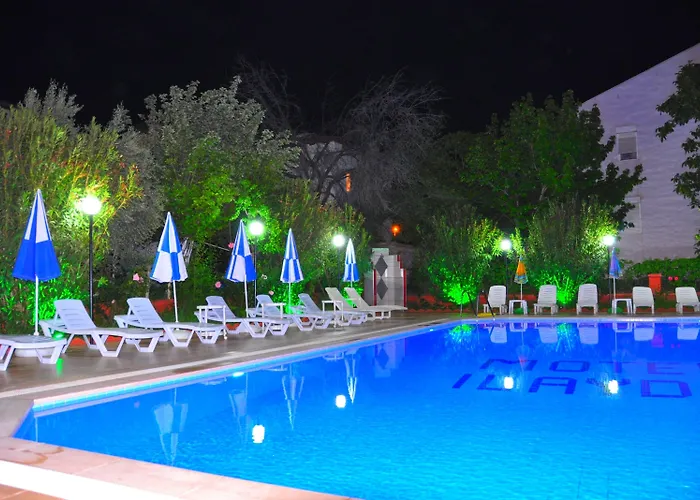 The Valley Hotell