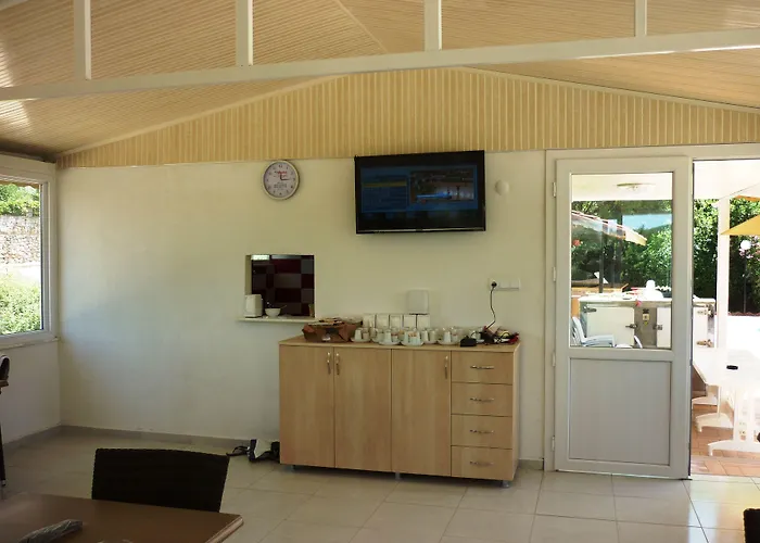 The Valley Hotell 2*