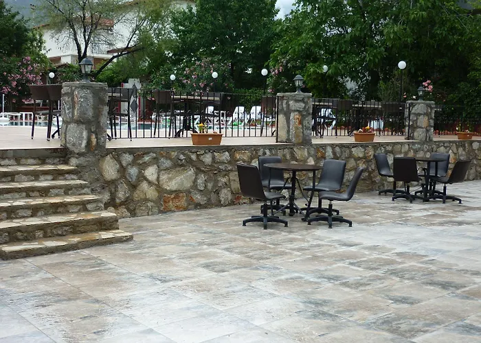 Hotell The Valley 2*